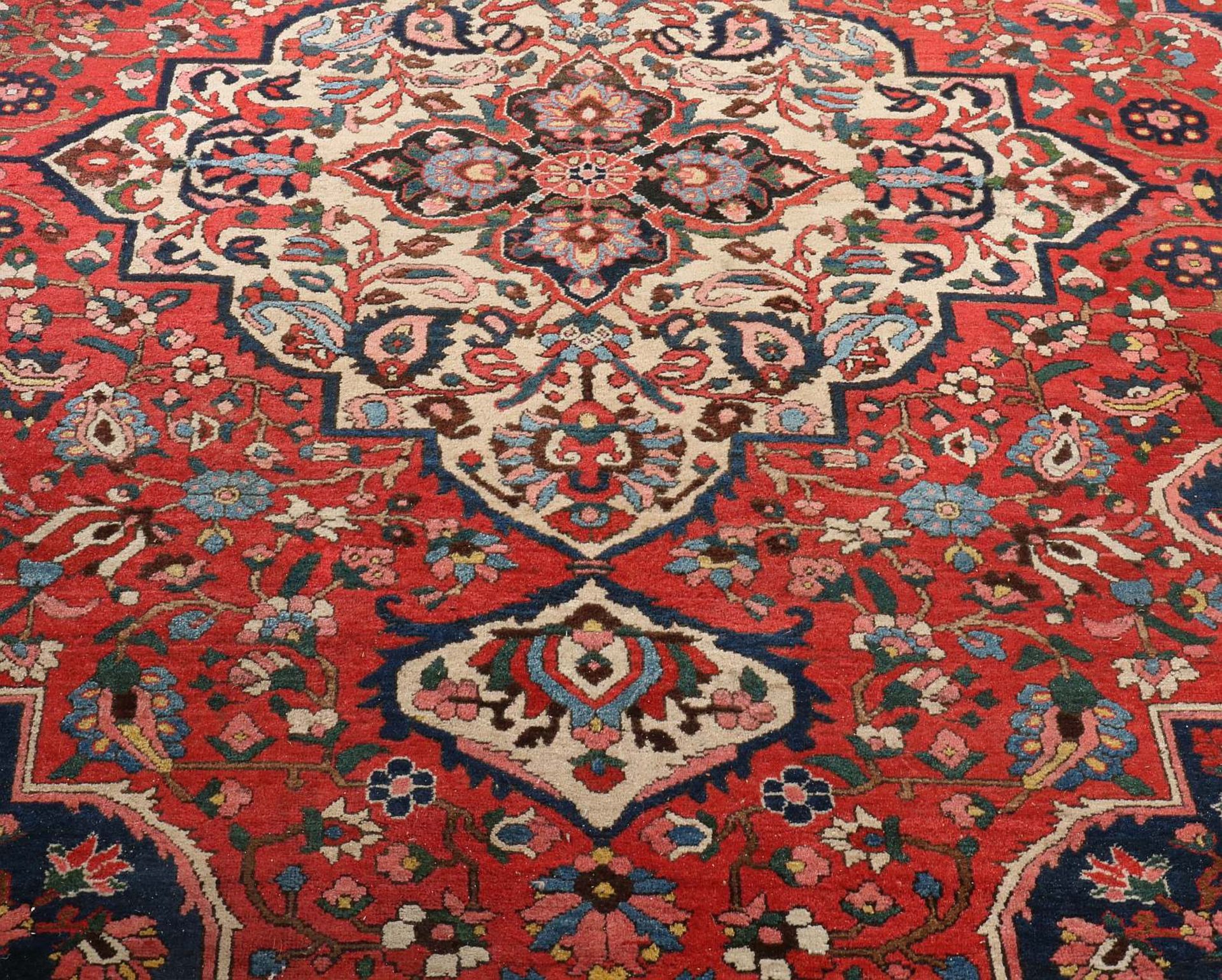 Very large Persian rug, 312 x 208 cm. - Bild 2 aus 3