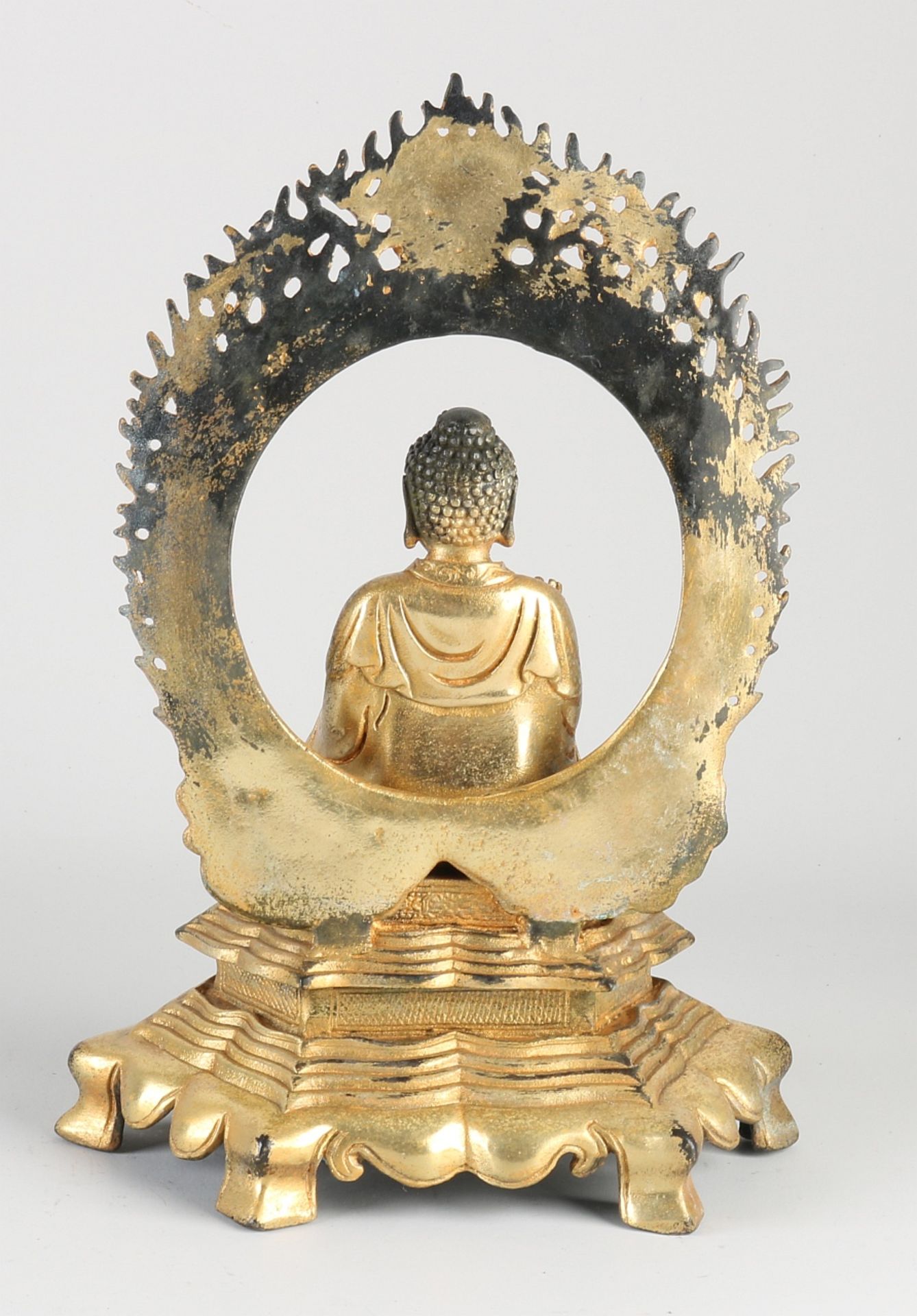 Chinese bronze buddha - Image 2 of 3