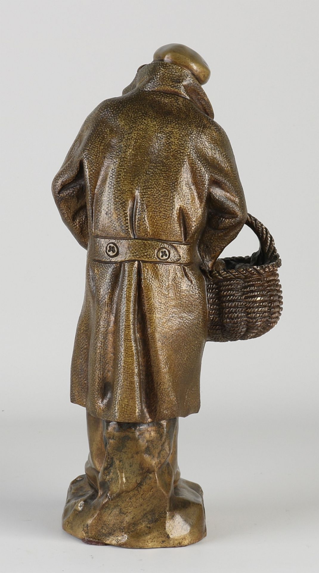 Antique French bronze figure - Image 2 of 2