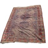 Large Persian rug, 295 x 220 cm.