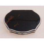 Silver snuff box with turtle