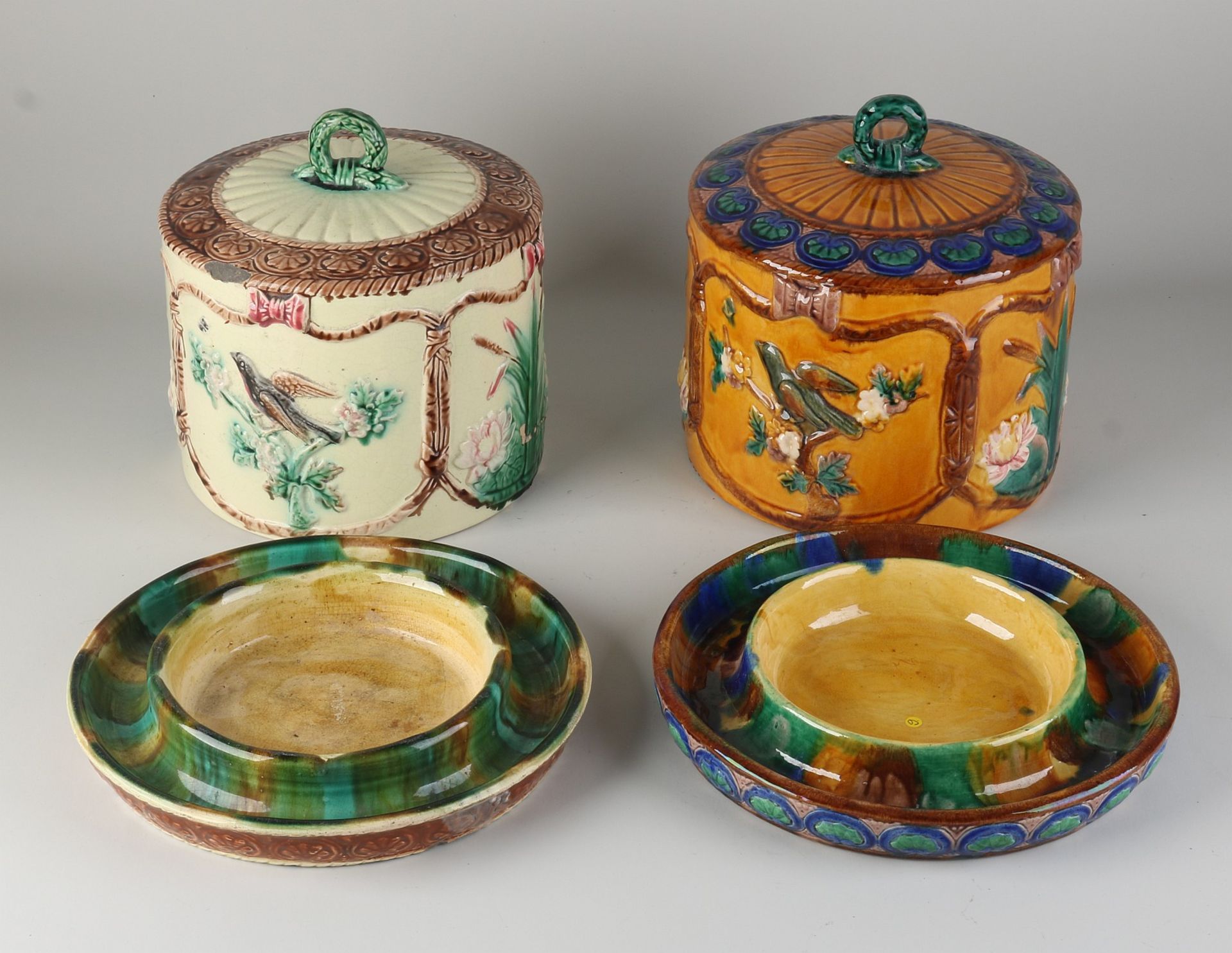 Two majolica butter dishes - Bild 2 aus 2