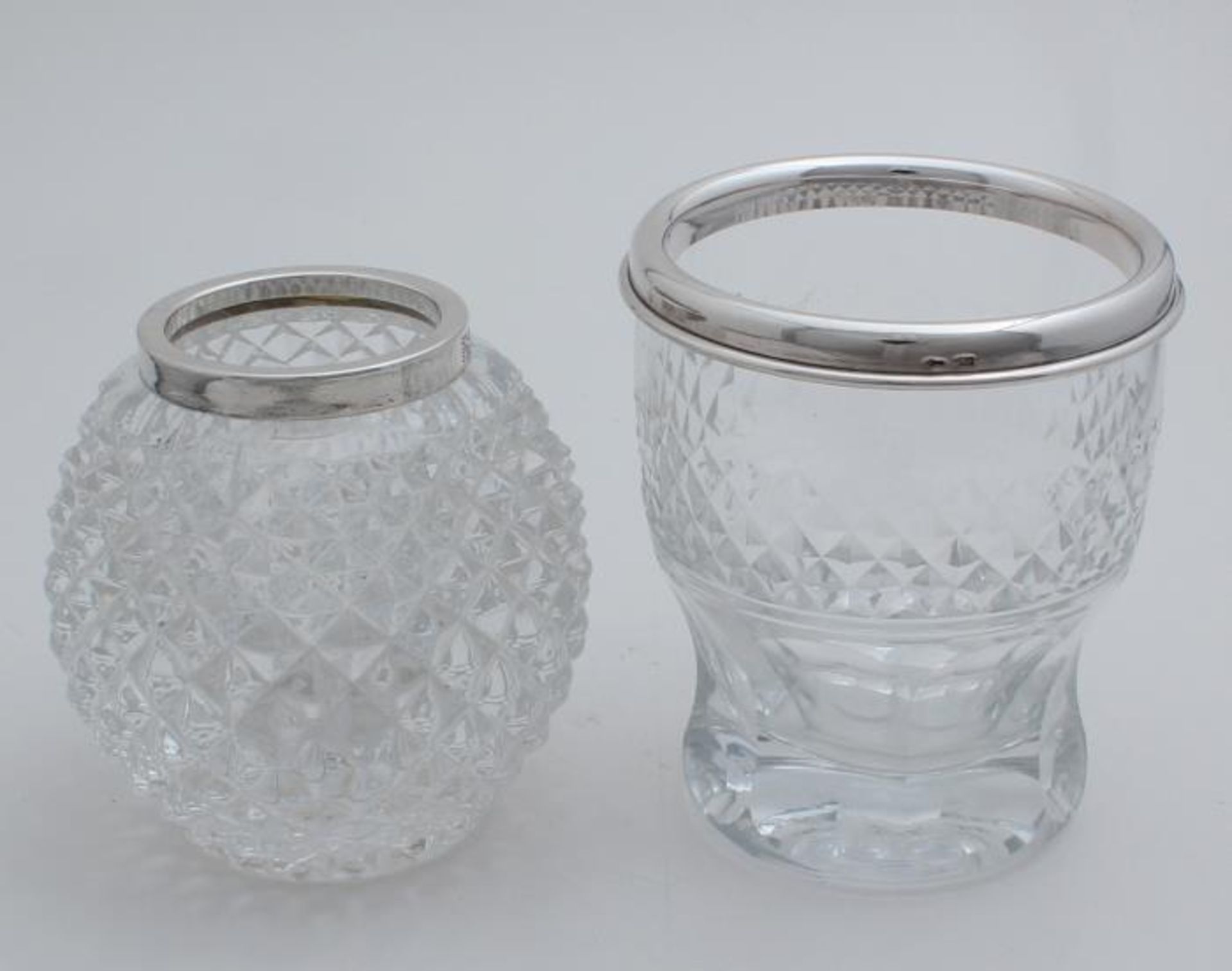 2 Spoon vases with silver