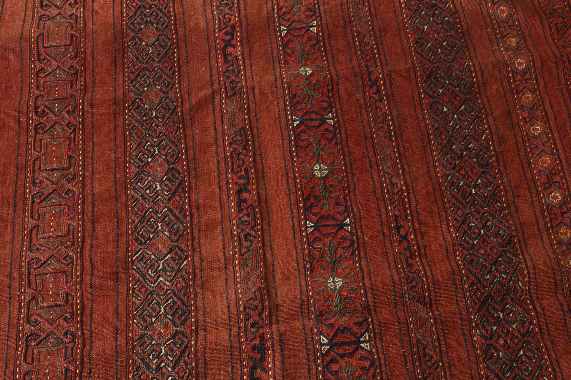 Dressing two Kilims - Image 4 of 5