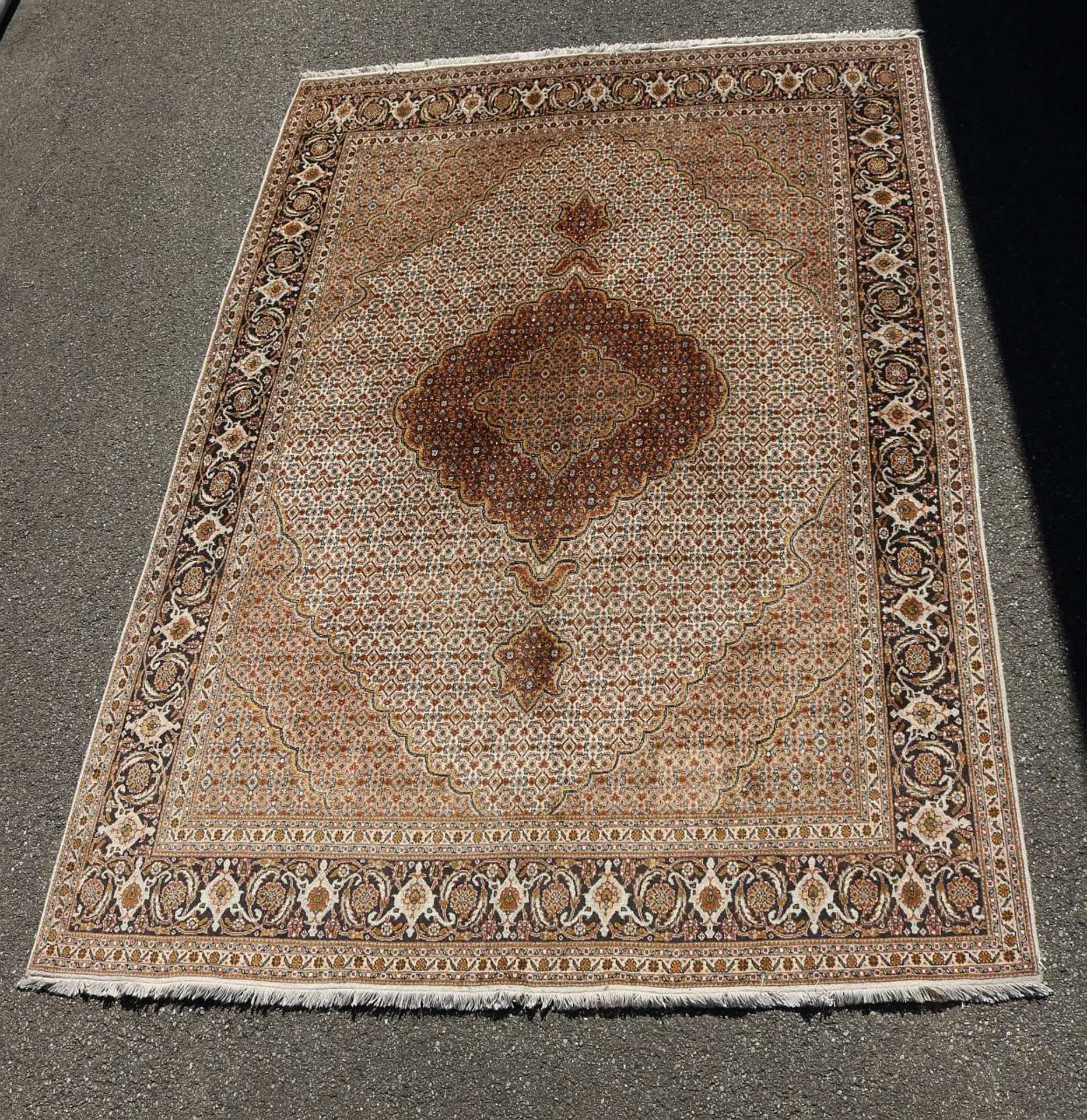 Persian carpet, 295 x 203 cm.