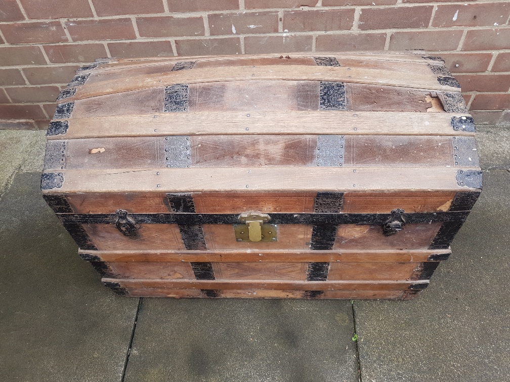 A large metal bound domed sea chest for refurbishment - Image 3 of 3