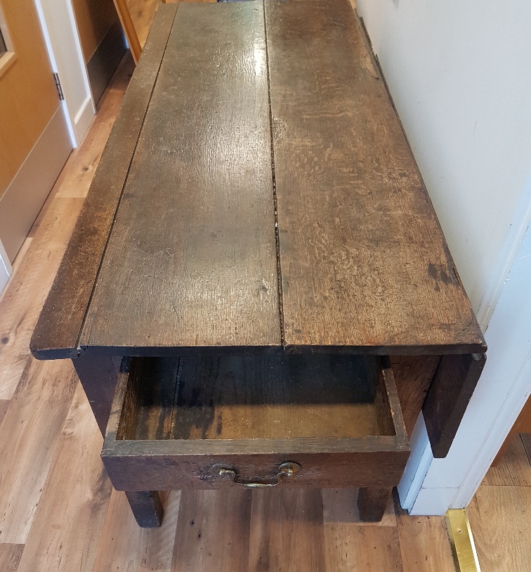 Early Victorian Plank Top Oak Dining Table with Drawer and one drop leaf - Image 3 of 4