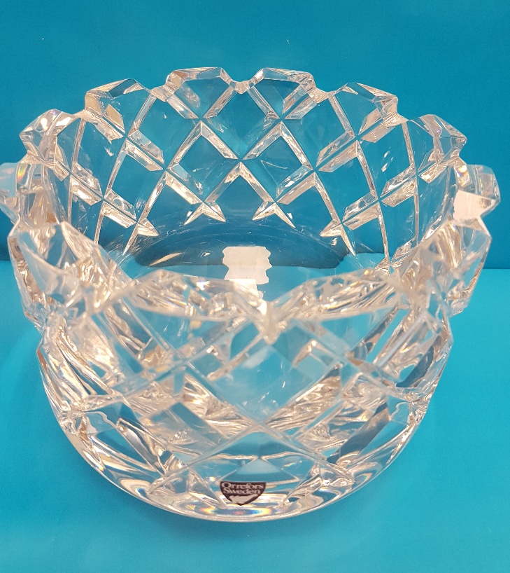 Large Orrefors Cut Glass Vase with measuring 15cm in diameter with Label - Image 3 of 3