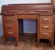 Early 20th Century Roll Top Oak Desk on Two Pillars of Drawers, locked with no key