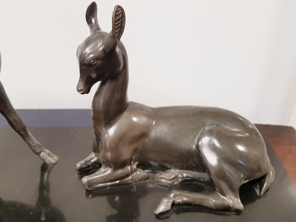 Irene Rochard (1906-1984) signed 1940 French Art Deco Fallow Stag and Hind Spelter & Marble figurine - Image 3 of 5