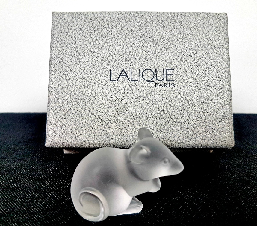 Lalique Crystal Mouse Figure in frosted glass