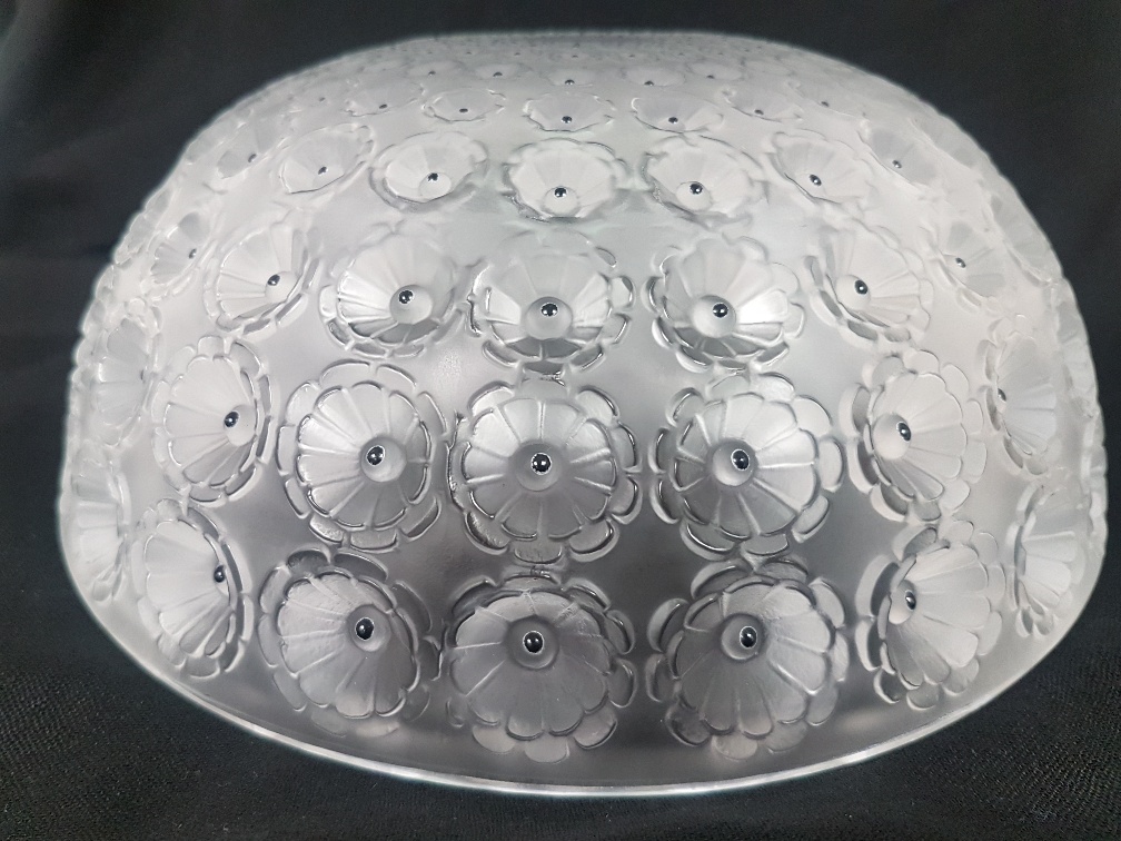 Lalique Clear & Frosted Nemours Bowl dated to 1978, 25cm in Diameter - Image 5 of 5