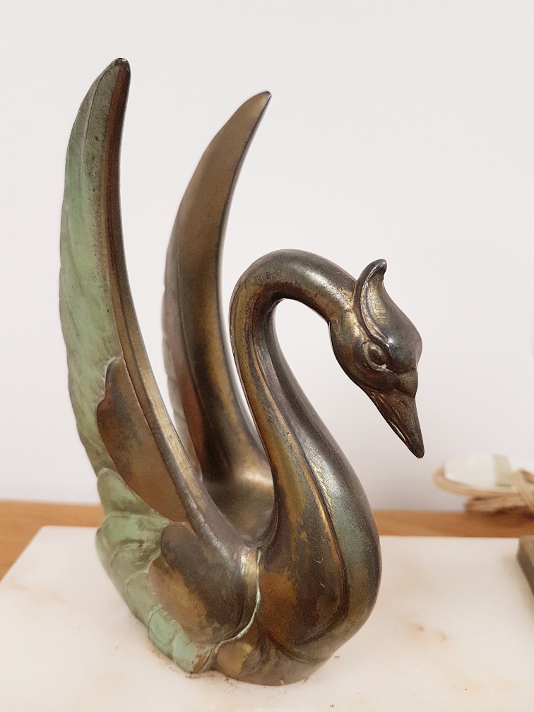 1940 French Art Deco Swan Table Lamp with a pair of Swan Figurines - Image 3 of 4