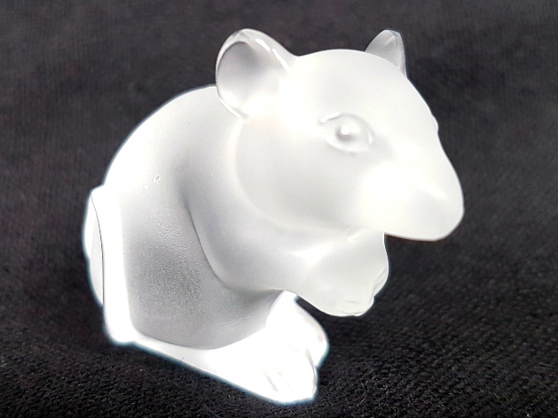 Lalique Crystal Mouse Figure in frosted glass - Image 2 of 3