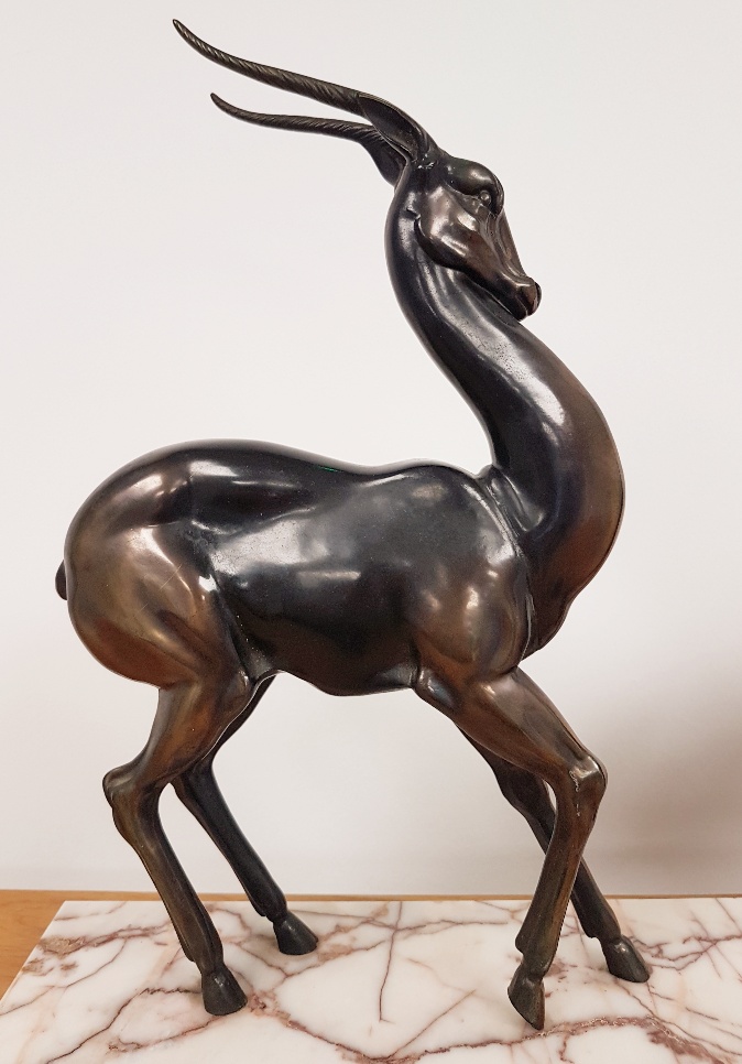 1940 French Art Deco Table Centrepiece in banded marble and spelter, with Two Horned Antelope Figure - Image 4 of 4