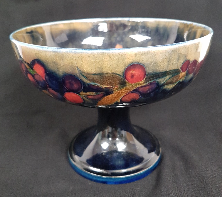 William Moorcroft 1920 Pomegranate Tazza with Green Painted Signature - Image 3 of 4