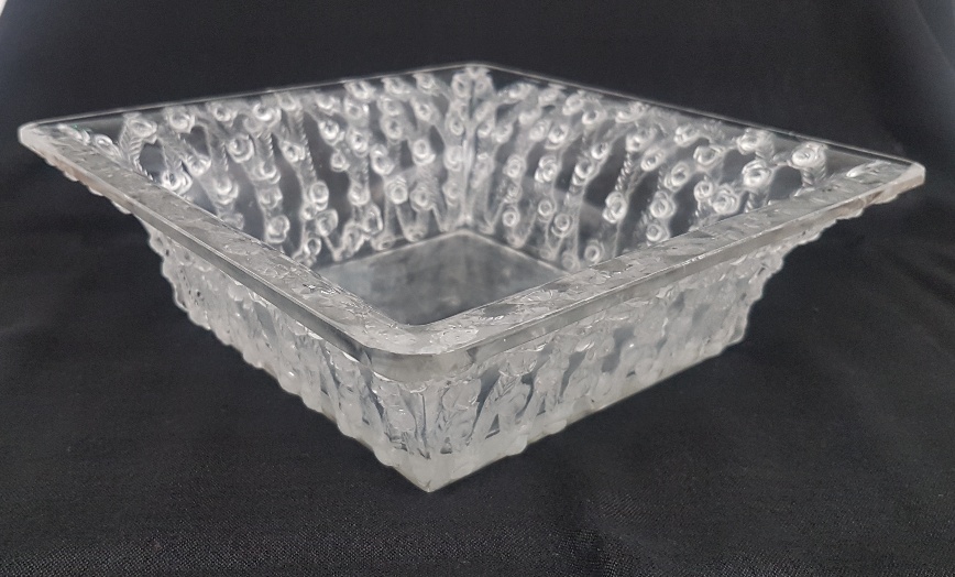 Lalique 1939 Square Crystal Rose Design 10407 Dish, etched signature to base - Image 4 of 7
