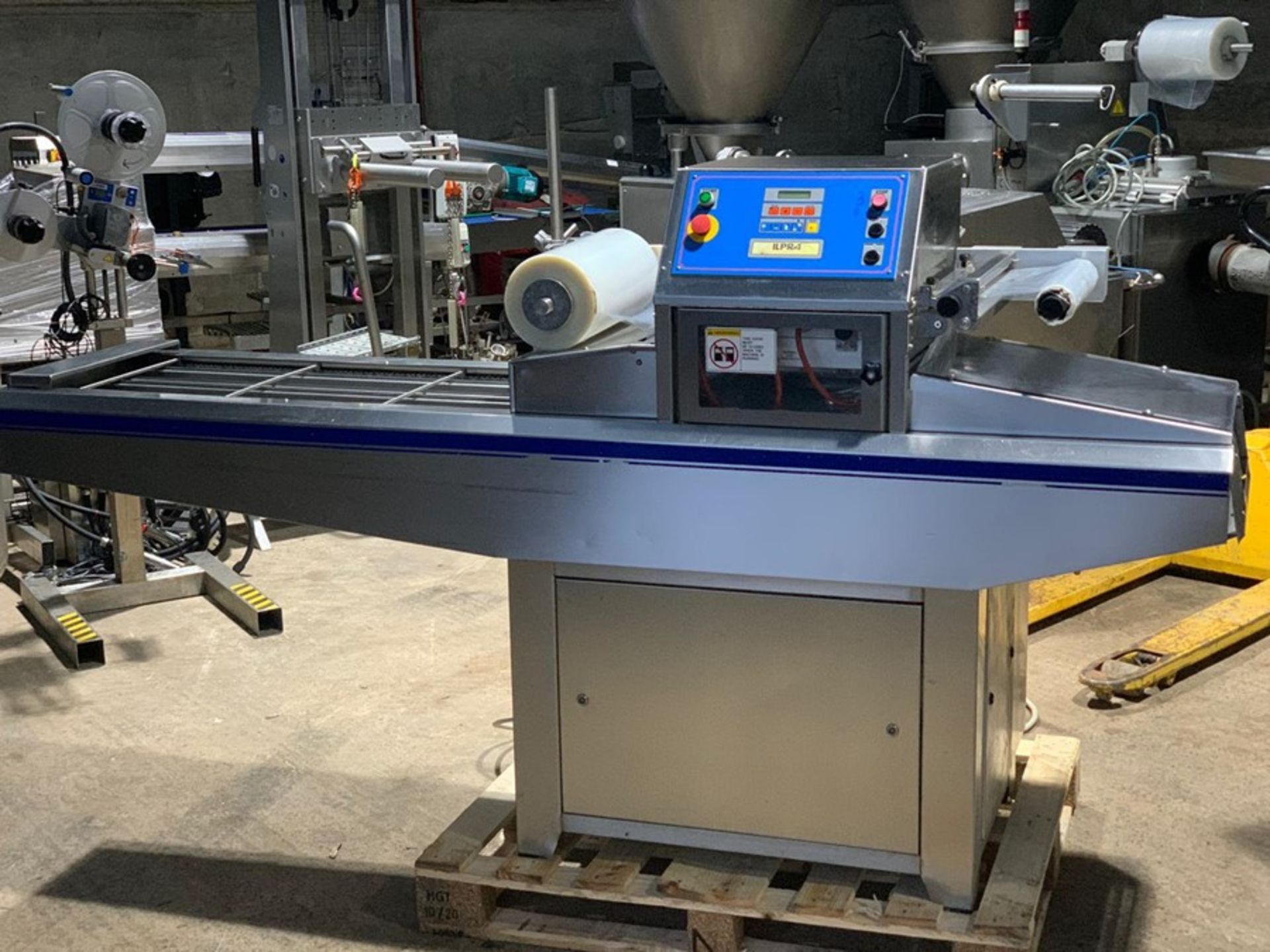 ILPRA TRAY SEALER