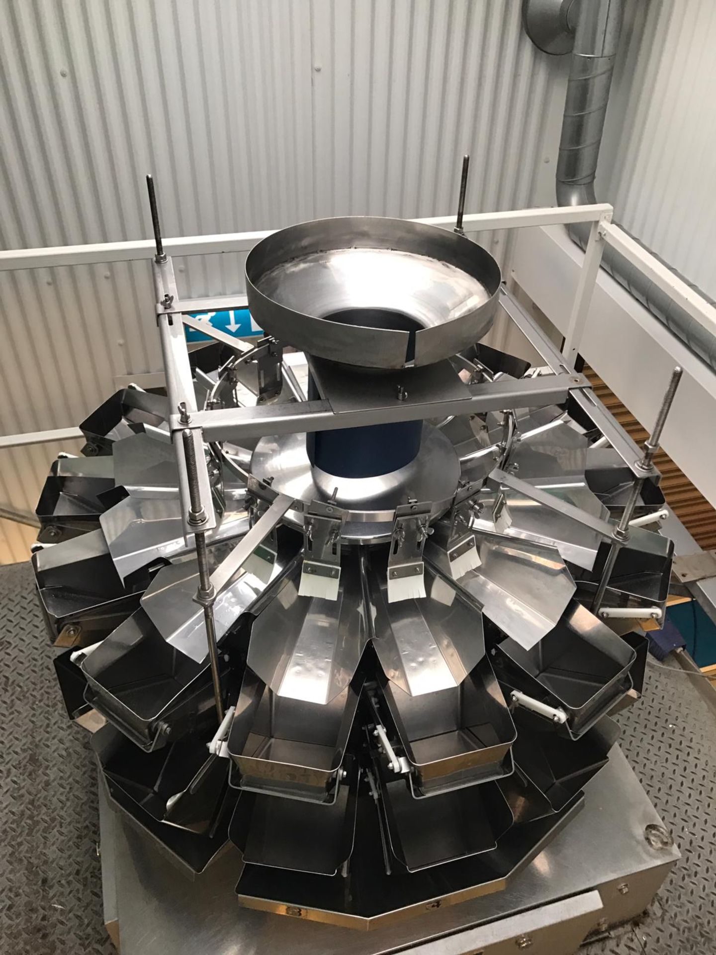 ISHIDA 14-HEAD WEIGHER WITH BOSCH VFFS BAGGER - Image 2 of 19