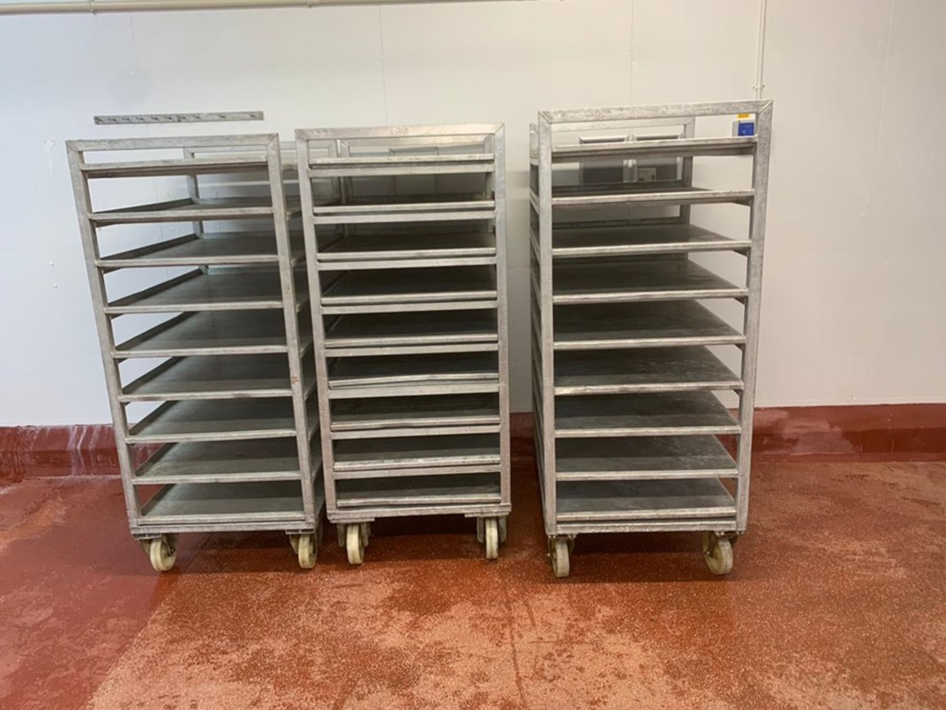 3 X DEFROSTING TROLLIES