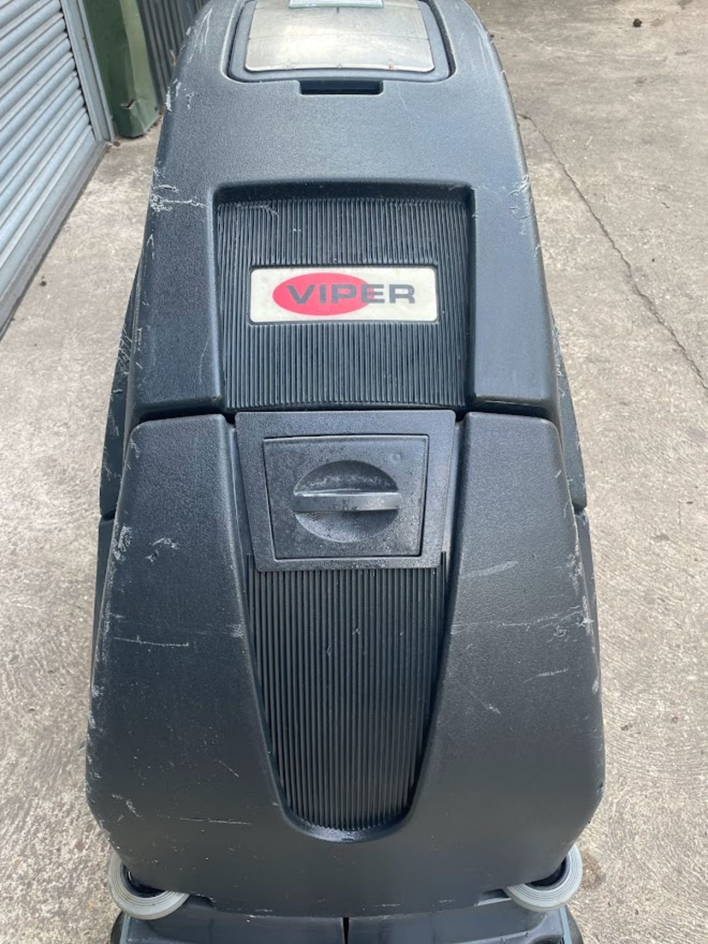 VIPER FLOOR SCRUBBER