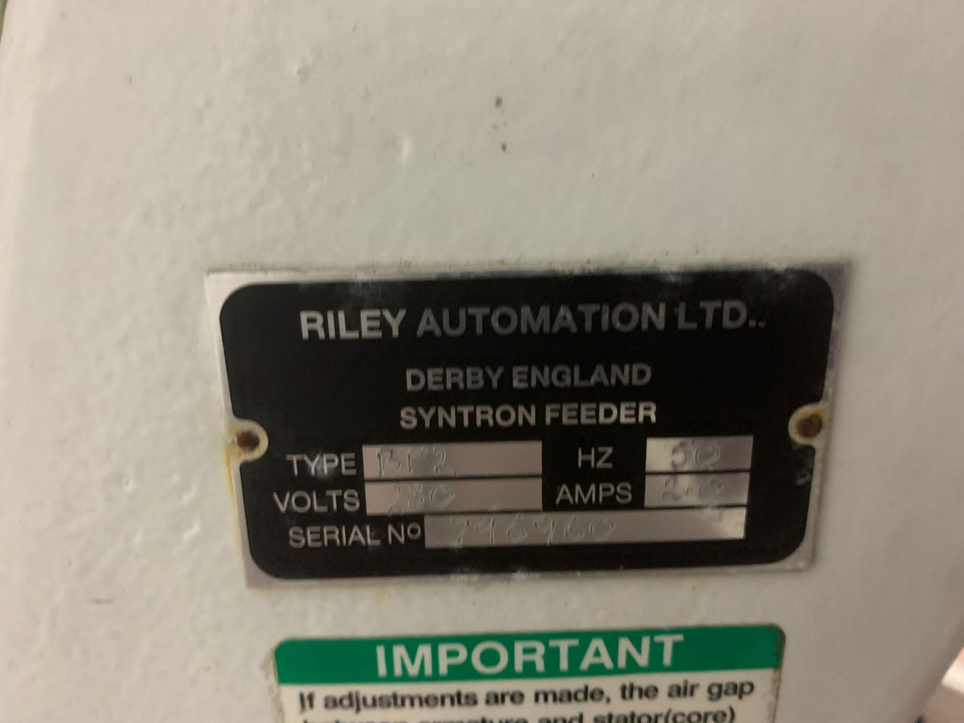 RILEY AUTOMATION MOBILE VIBRATORY FEEDER - Image 5 of 5