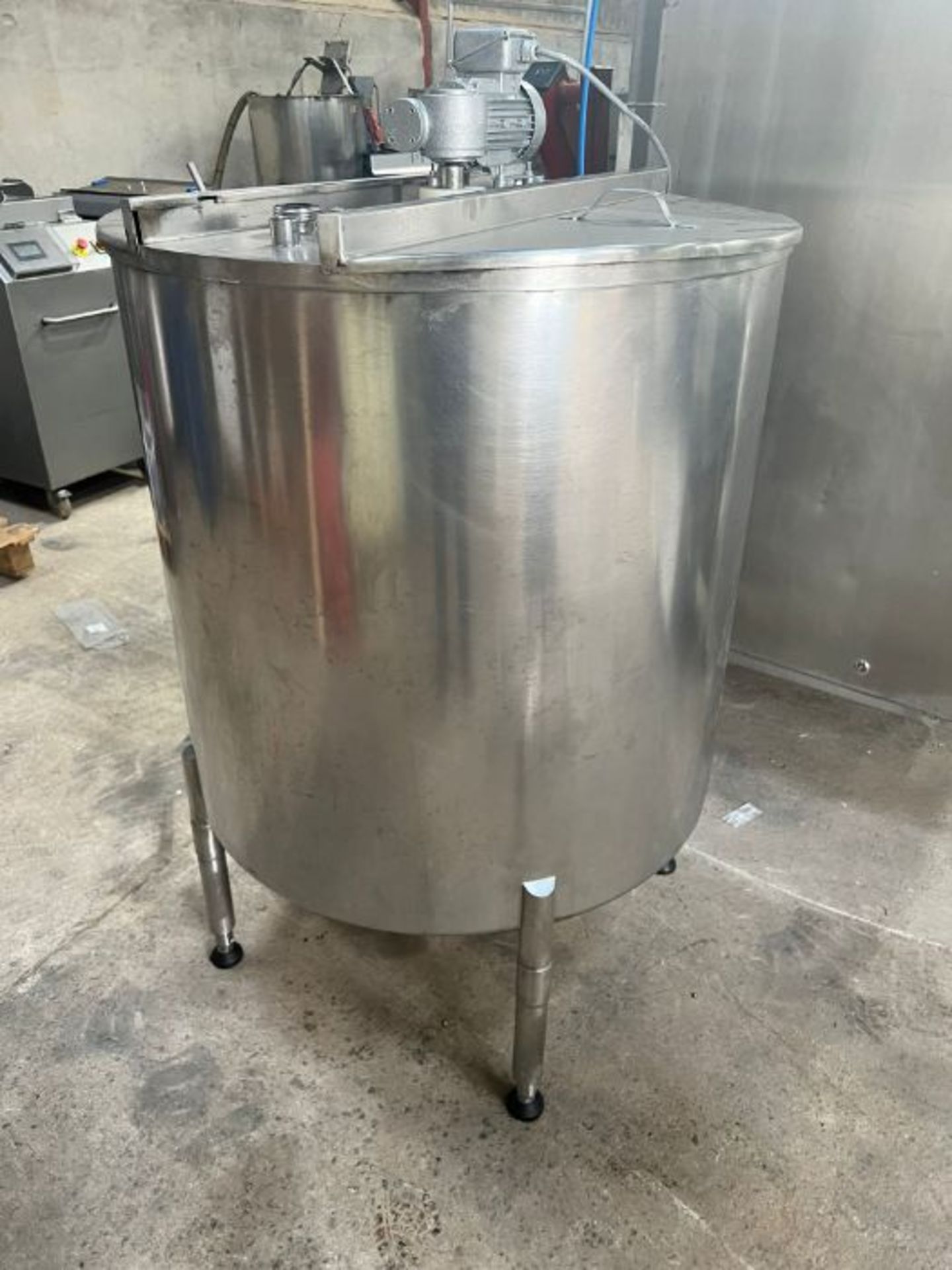 300L MIXING TANK