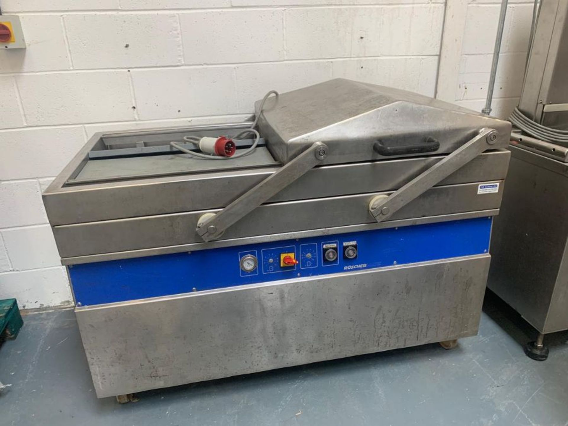 ROSCHERMATIC DOUBLE CHAMBER VACUUM PACKER