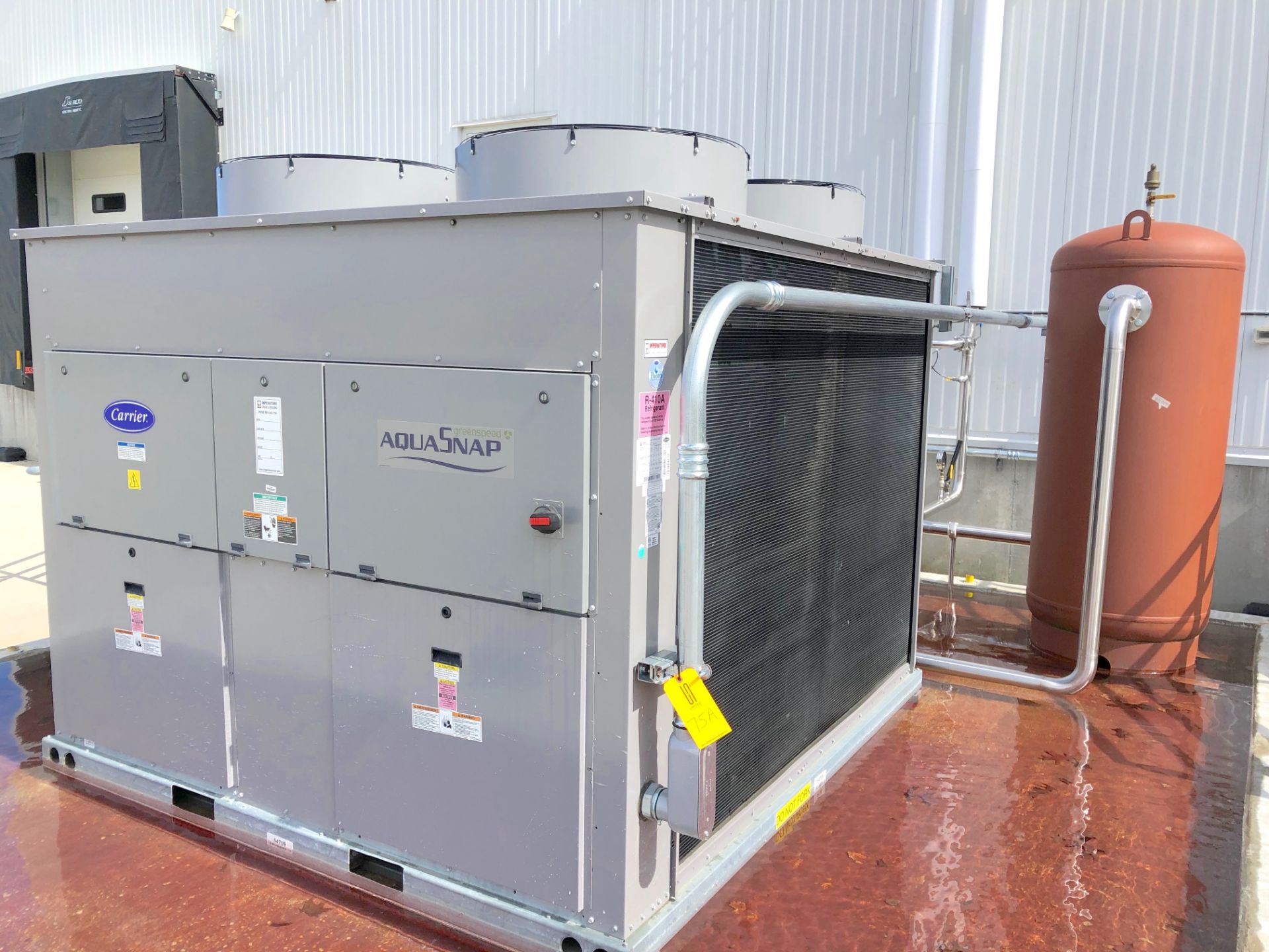 Carrier AquaSnap Air Cooled Liquid Chiller with Puron Refrigerant