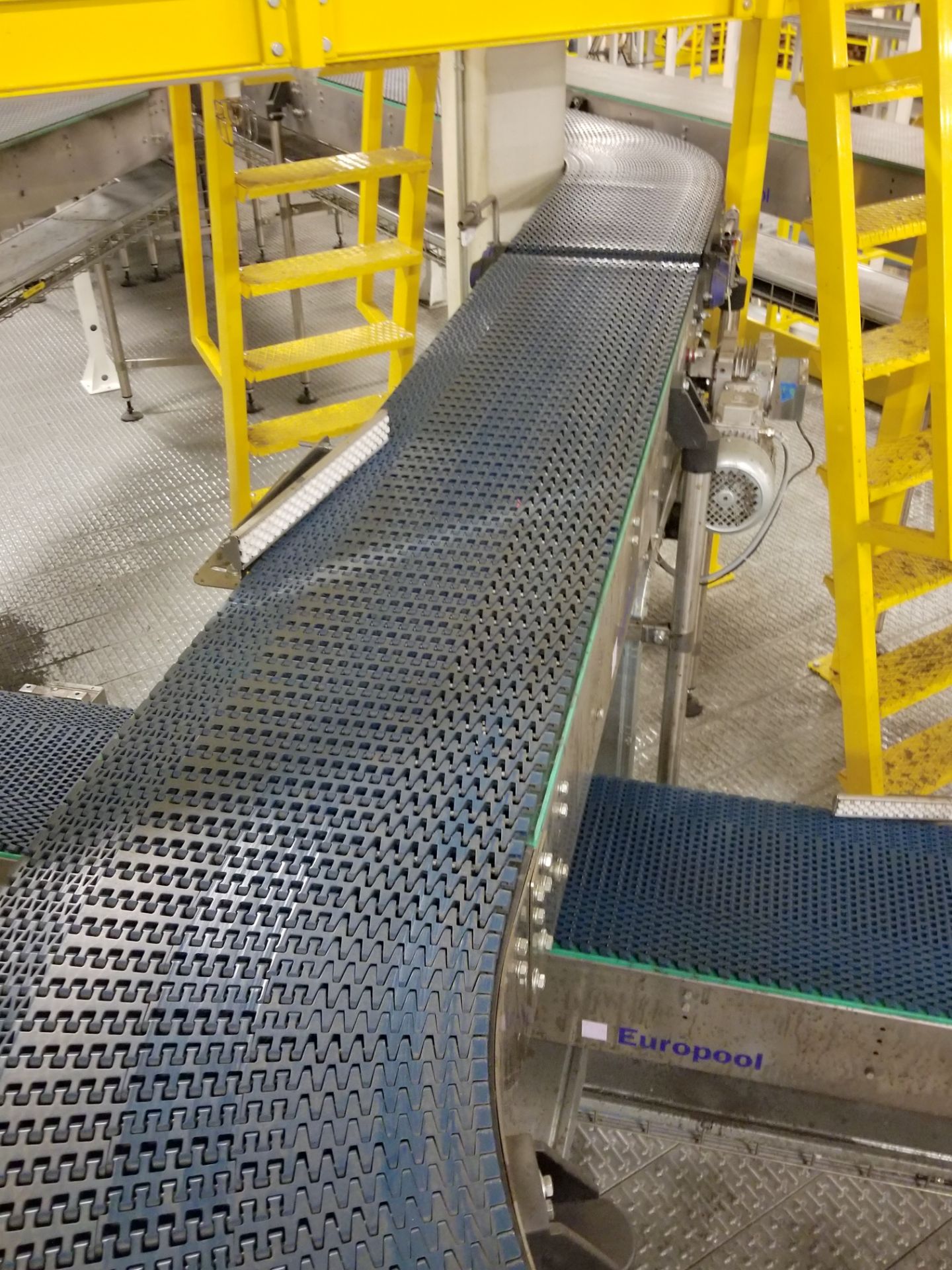 Approx. 40 feet of Europool Case Conveyor - Discharge of Case Switch - Image 3 of 6