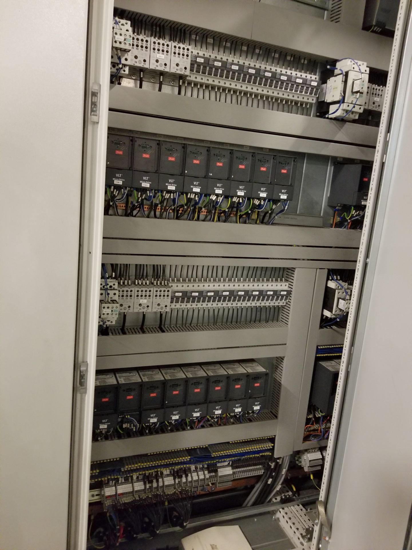 6 Door Case Conveyor Control Panel - Image 5 of 8