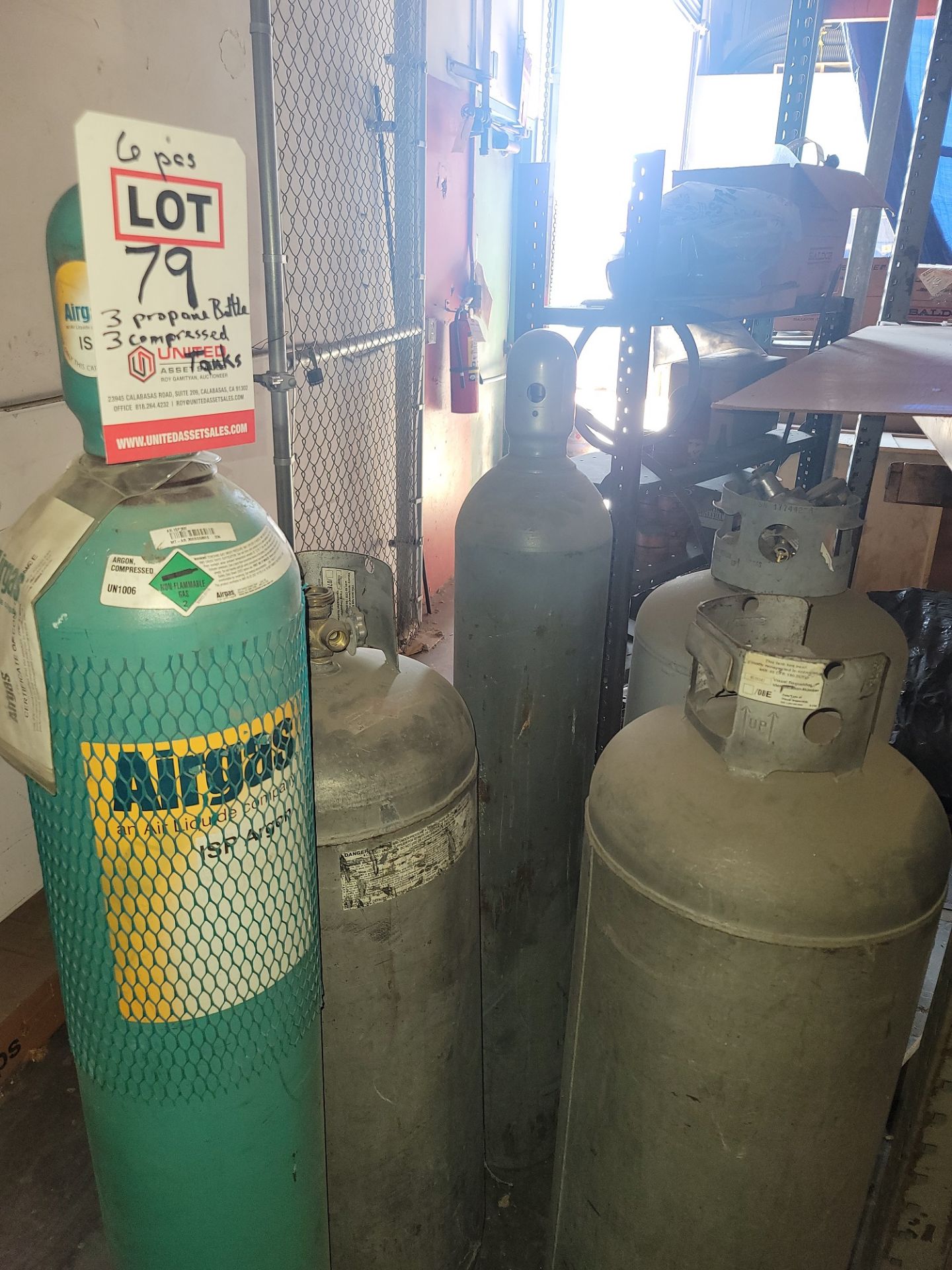 LOT - COMPRESSED GAS CYLINDERS: (3) PROPANE, (1) ARGON, (1) CARBON DIOXIDE, (1) ACETYLENE