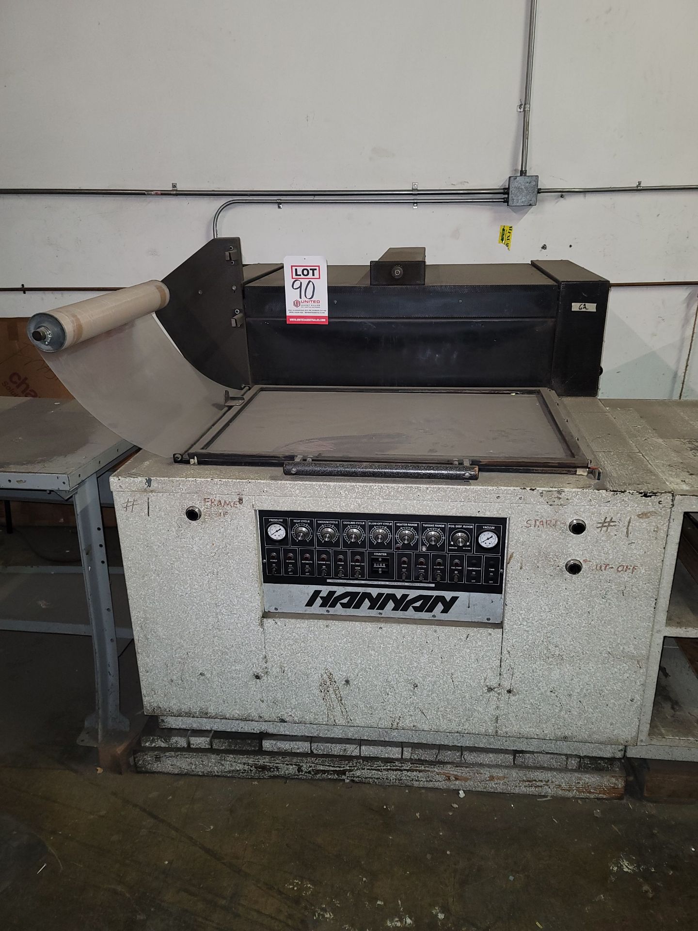 HANNAN VACUUM FORMING & SKIN PACKAGING MACHINE, MODEL 420C, S/N 6105