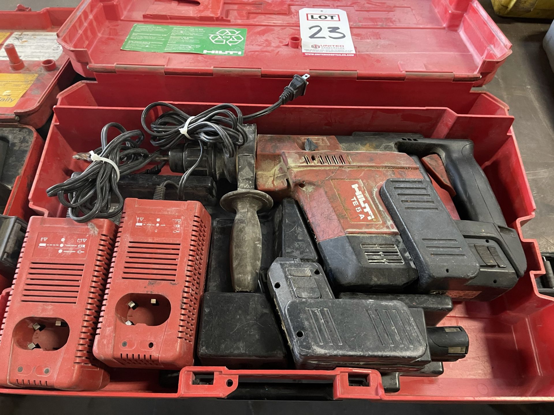 HILTI TE5A CORDLESS HAMMER DRILL