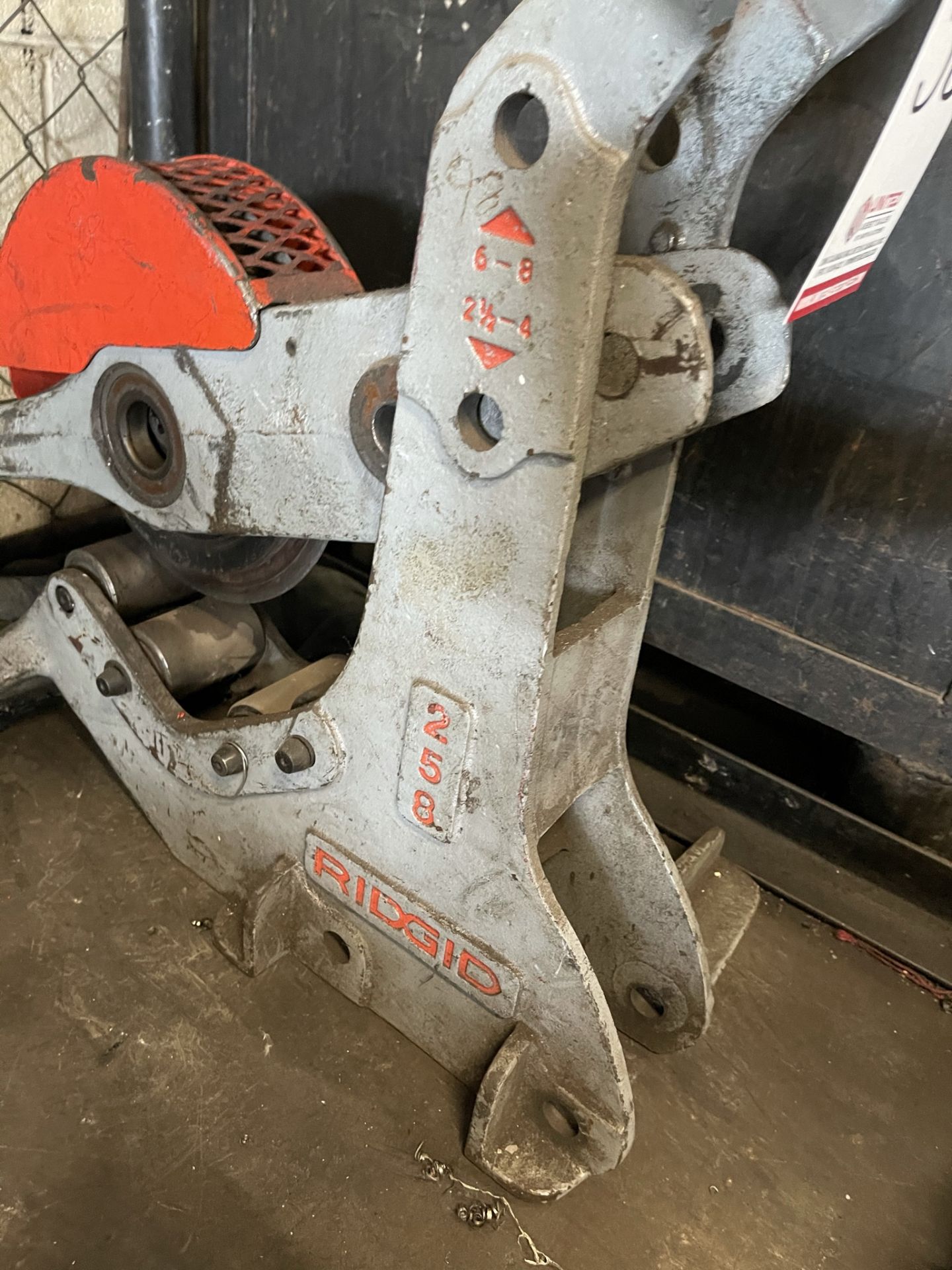 RIDGID POWER PIPE CUTTER, MODEL 258 - Image 2 of 2