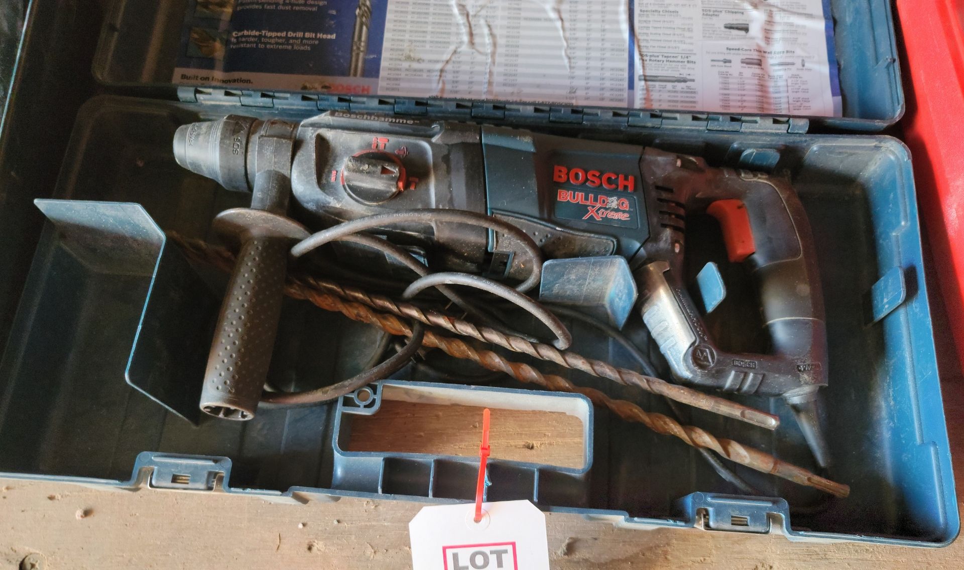 BOSCH BULLDOG XTREME ROTO HAMMER, MODEL 11255VSR