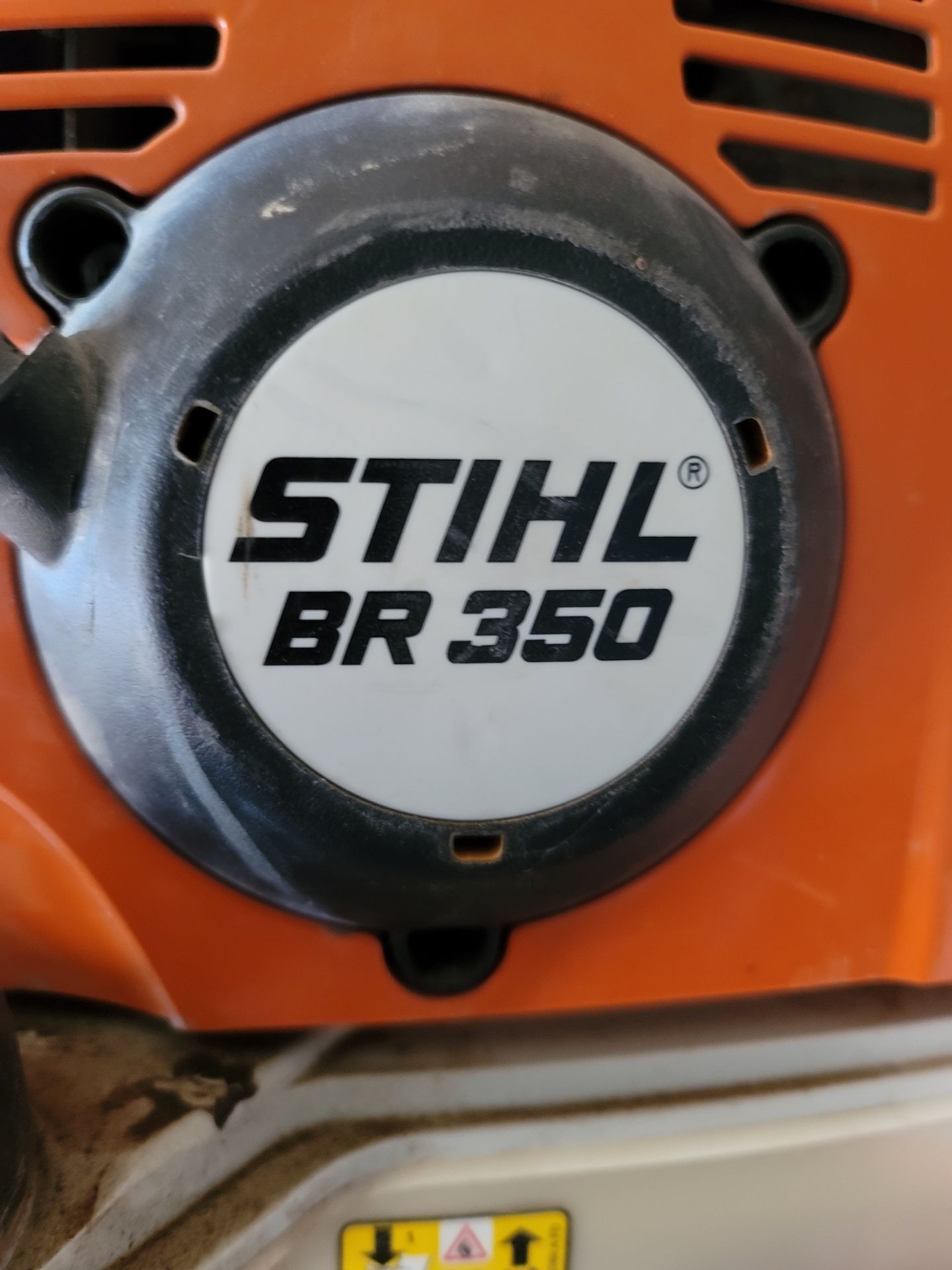 STIHL BR350 GAS BACKPACK LEAF BLOWER - Image 3 of 3