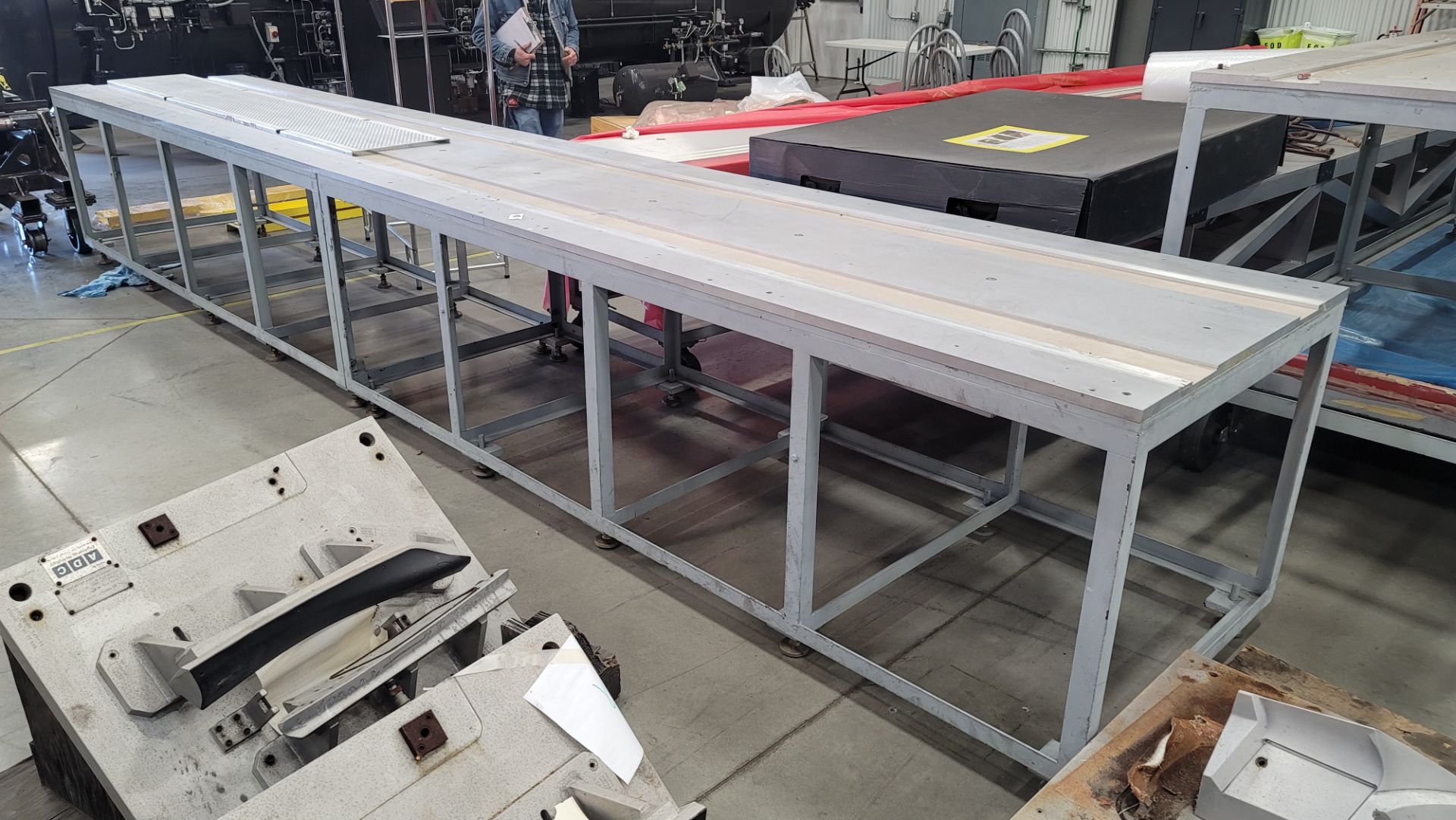STEEL TABLE W/ SLOTTED ALUMINUM TOP OVER A STEEL TOP, 40" X 20' (LOCATION: BUILDING 6) - Image 2 of 2