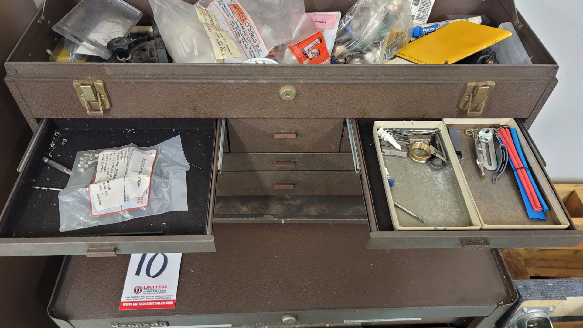 KENNEDY TOOL CART W/ TOP BOX, W/ CONTENTS: HAND TOOLS AND SHOP SUPPLIES - Image 7 of 12