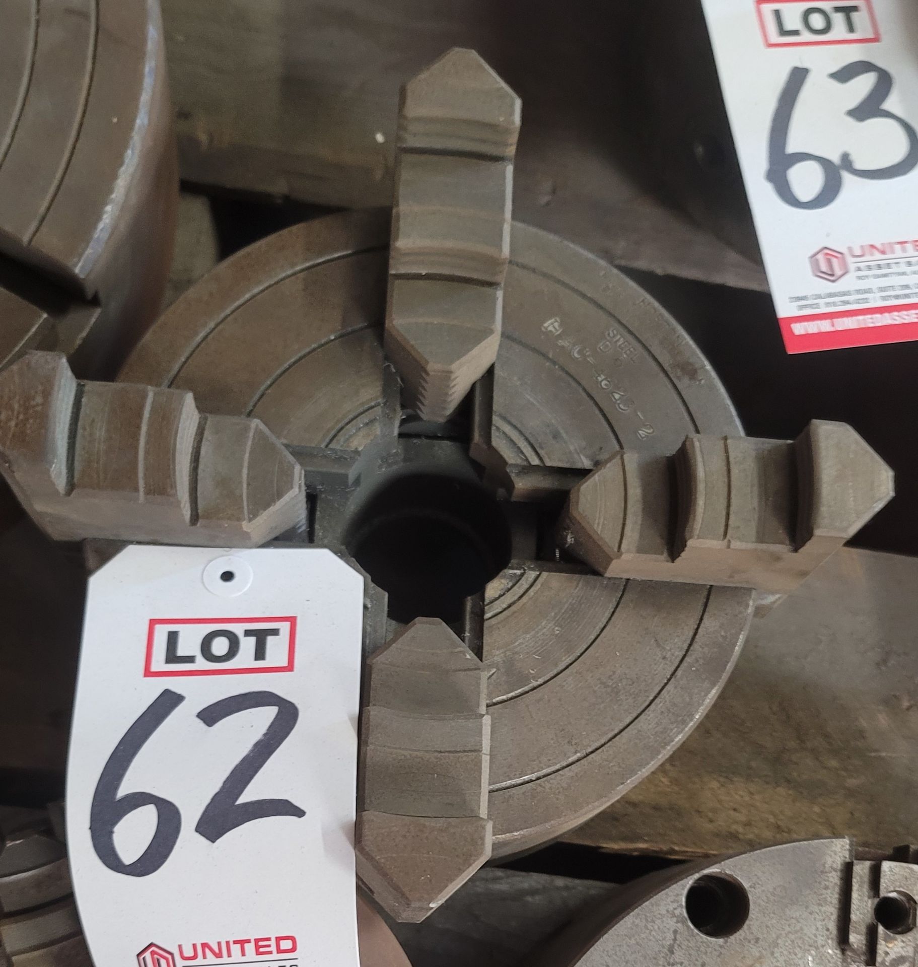 HORTON 8-1/4" 4-JAW CHUCK