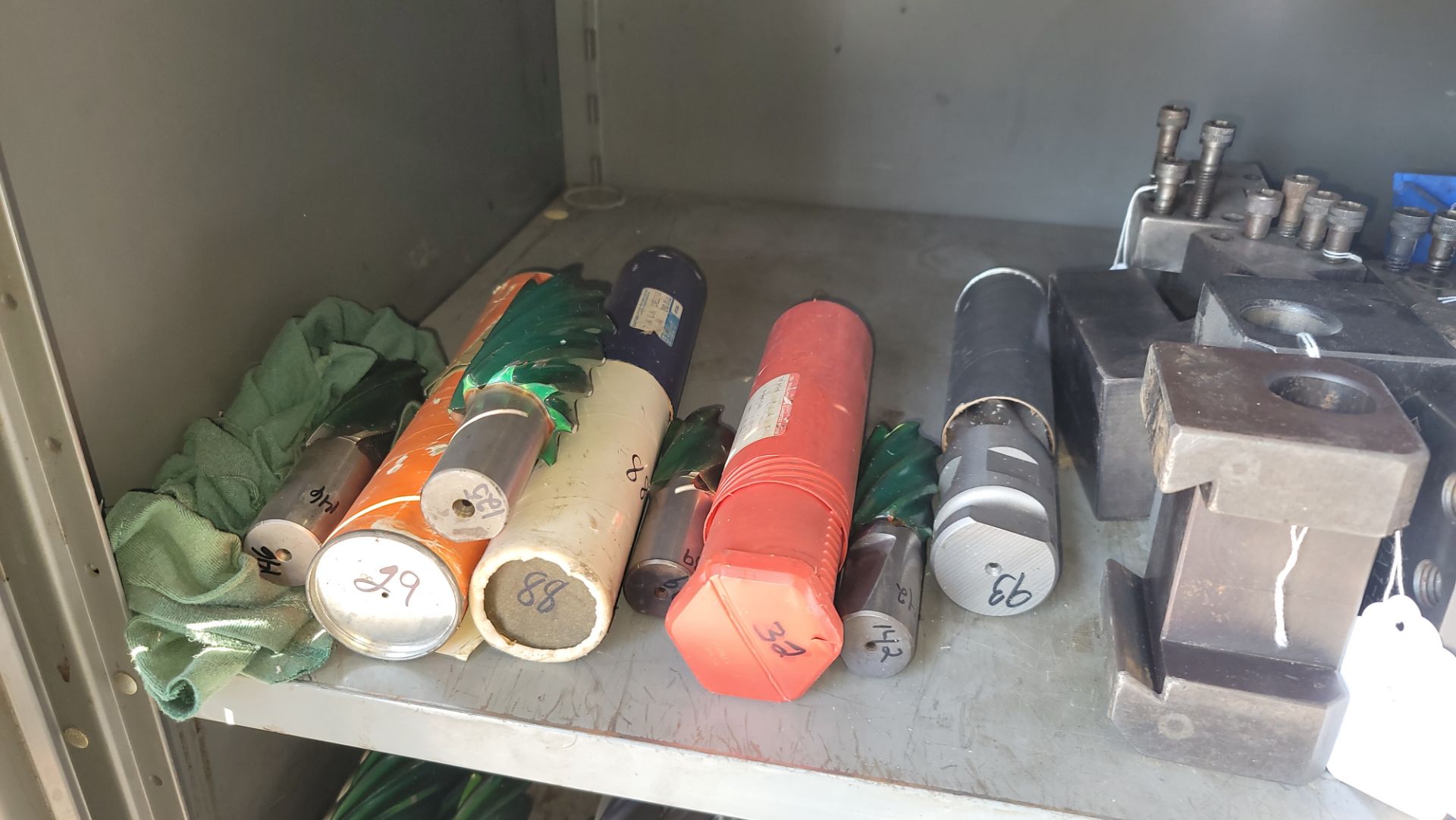 LOT - CONTENTS OF BOTTOM (3) CABINET SHELVES, TO INCLUDE: LARGE END MILLS, LATHE TOOL HOLDERS, - Image 2 of 7