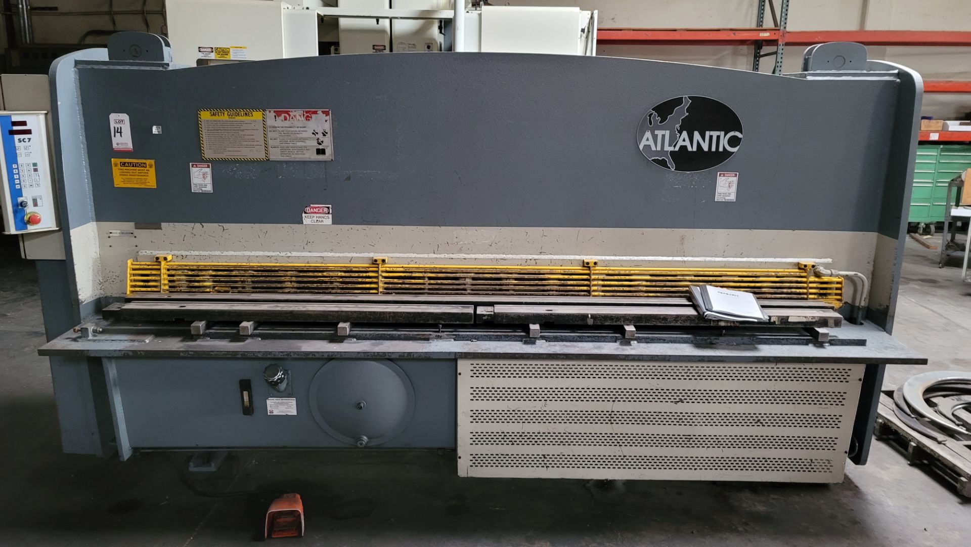 ATLANTIC 10' X 1/4" SHEAR, MODEL HDSX1014, HYDRAULIC, 1/4" MILD STEEL, 122" CUTTING LENGTH, ROBOSOFT