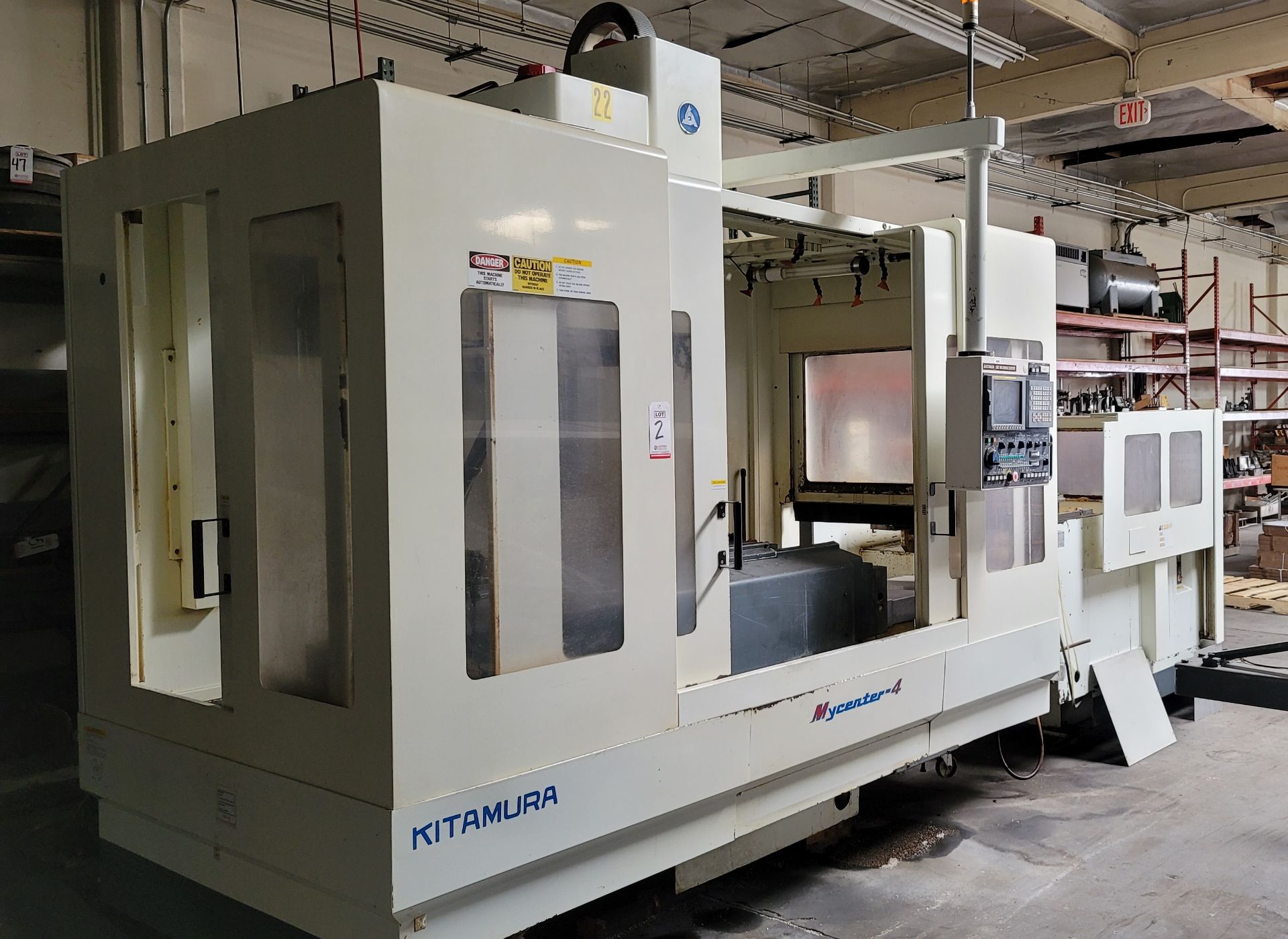 KITAMURA MYCENTER-4 CNC VERTICAL MACHINING CENTER, PALLET SHUTTLE CHANGER, FANUC M16IM, XYZ TRAVELS: