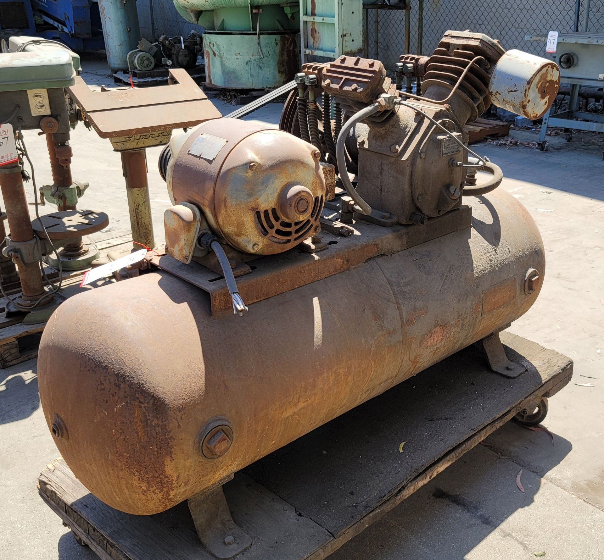 INGERSOLL-RAND TYPE 30 AIR COMPRESSOR, MODEL 253, 5 HP - Image 2 of 2