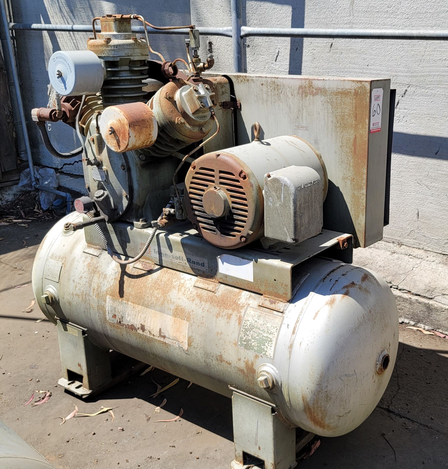 INGERSOLL-RAND 30T AIR COMPRESSOR, MODEL 25T2-25E3, S/N 445035