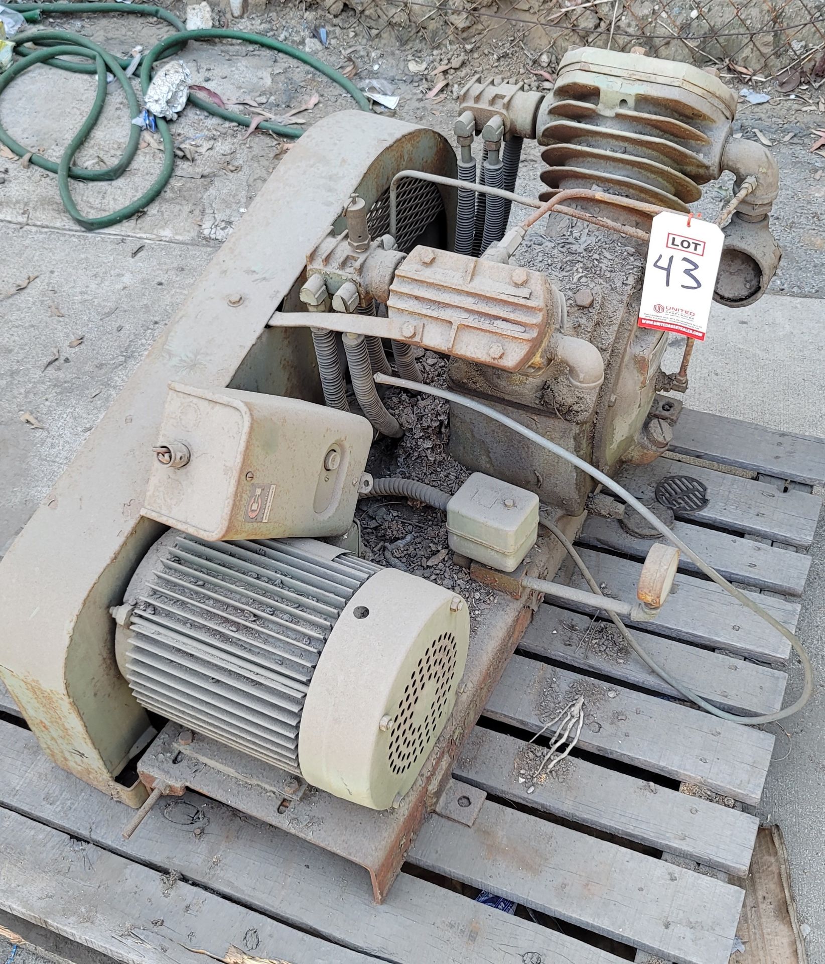 INGERSOLL-RAND AIR COMPRESSOR, TYPE 30, WITHOUT TANK - Image 2 of 2