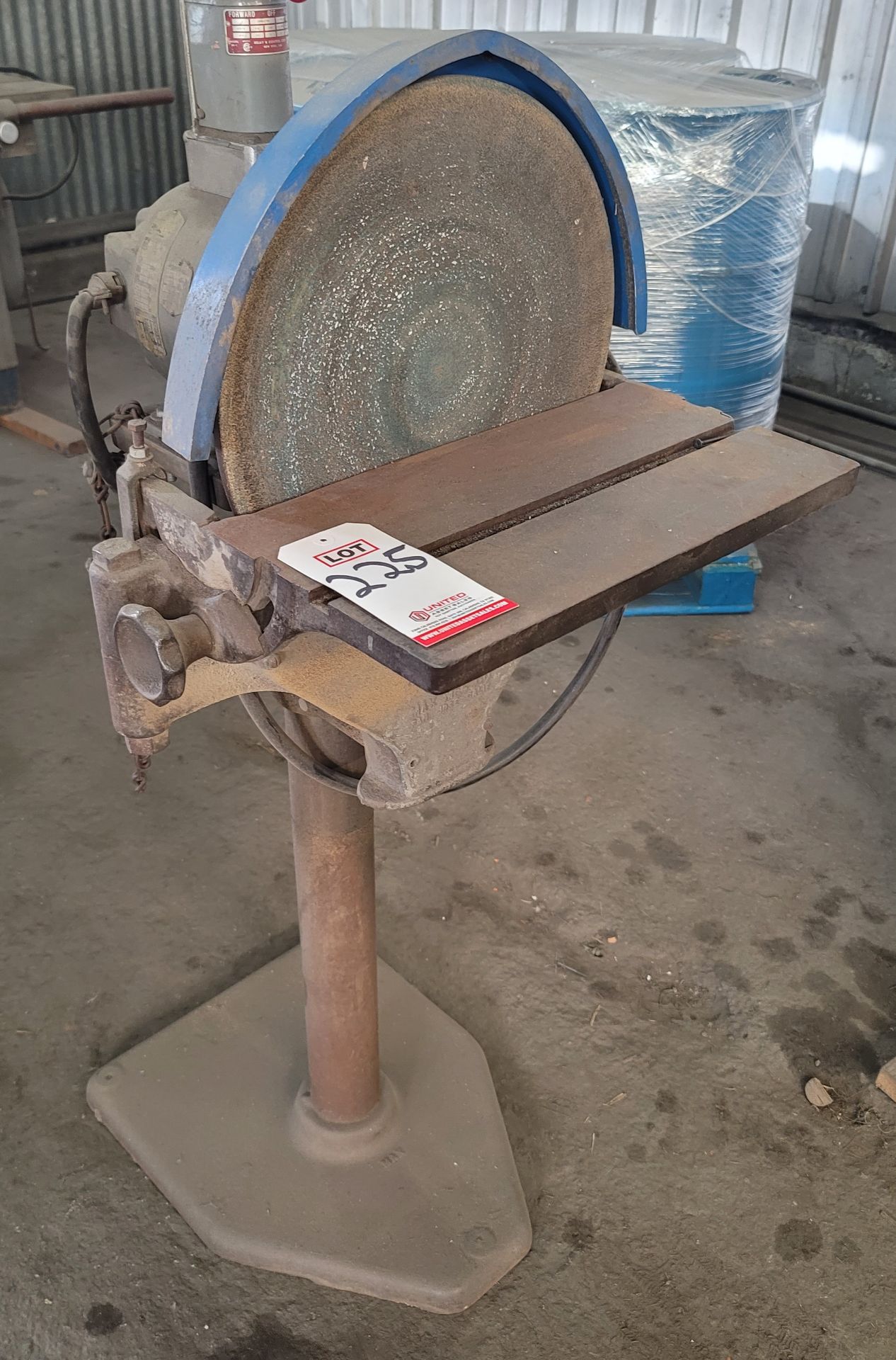 MAX UNIVERSAL 16" PEDESTAL DISC SANDER