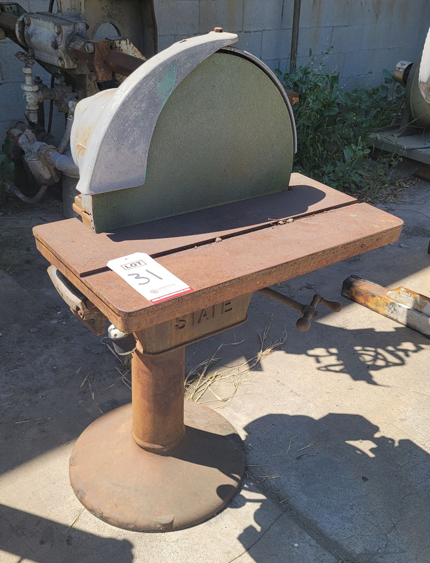 STATE 20" DISC GRINDER, MODEL D20, 2 HP, W/ PEDESTAL STAND