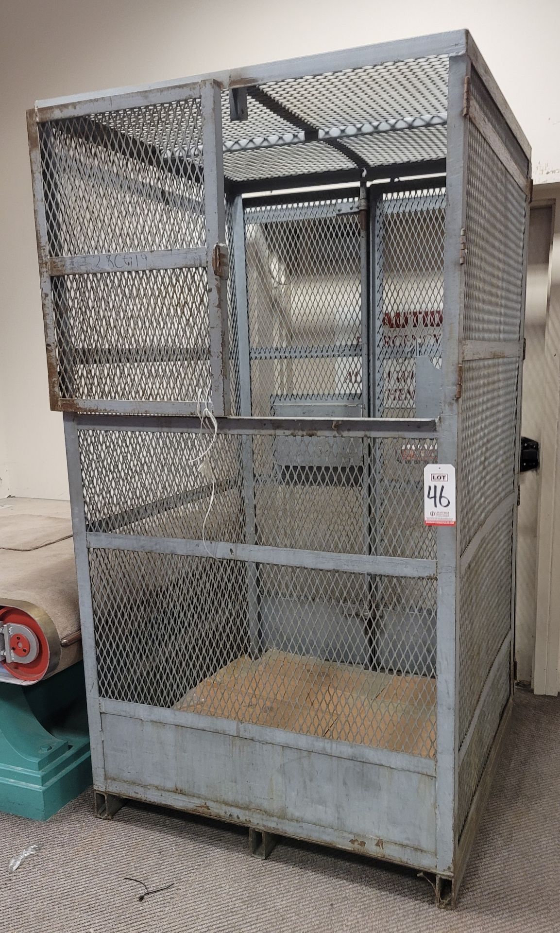 STEEL SECURITY CAGE, 4' X 4' X 7-1/2' HT