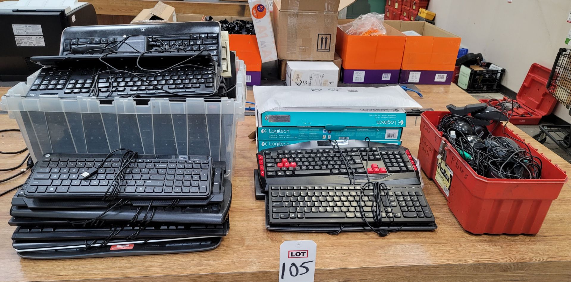 LOT - COMPUTER KEYBOARDS AND MICE